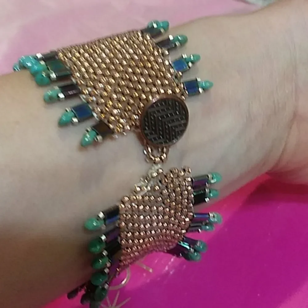 Bracelet    - Picture 6 of 8